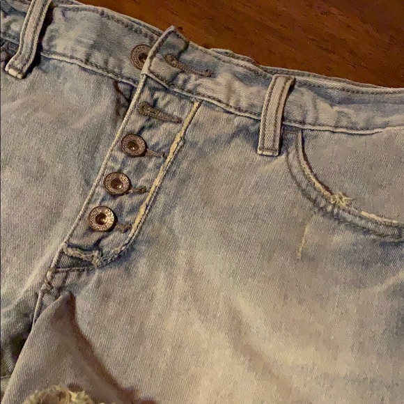 Free People slouch shorts! - Picture 4 of 7